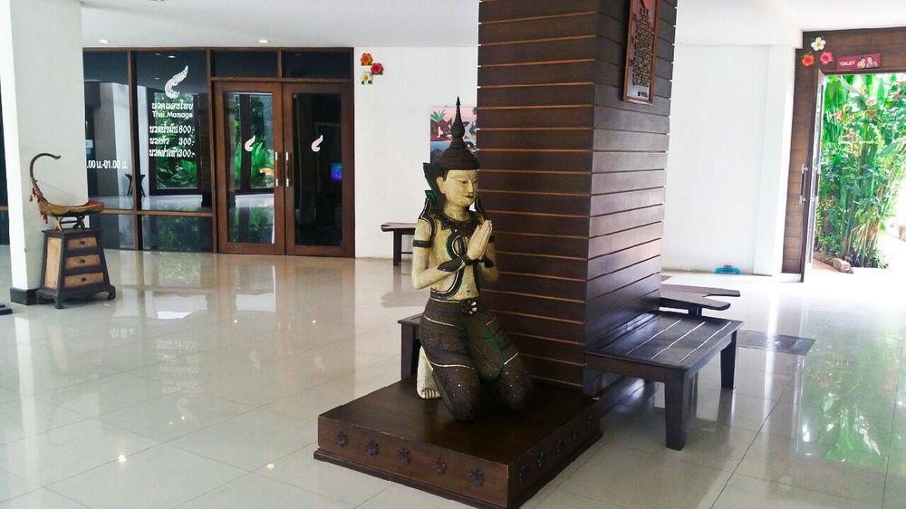 צ'ומפון Nana Buri Hotel מראה חיצוני תמונה