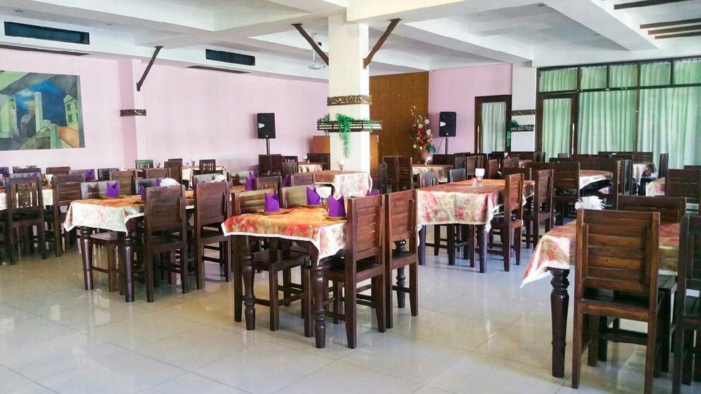 צ'ומפון Nana Buri Hotel מראה חיצוני תמונה