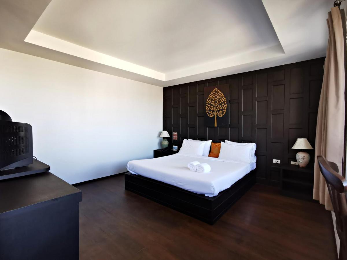 צ'ומפון Nana Buri Hotel מראה חיצוני תמונה